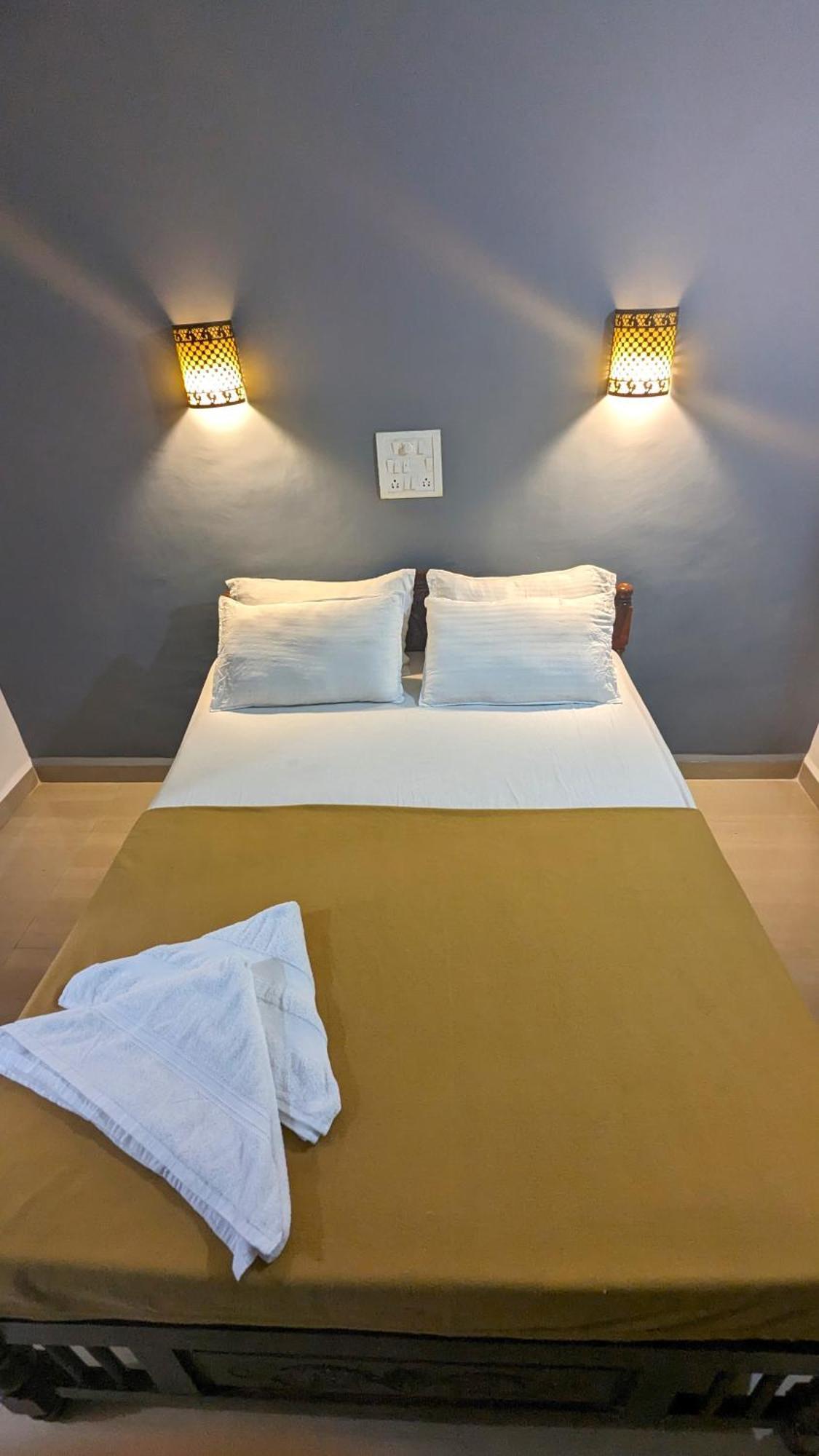Santana Guest House Агонда Екстер'єр фото